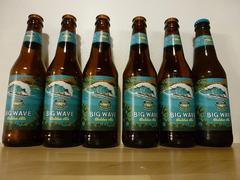 Kona Big Wave